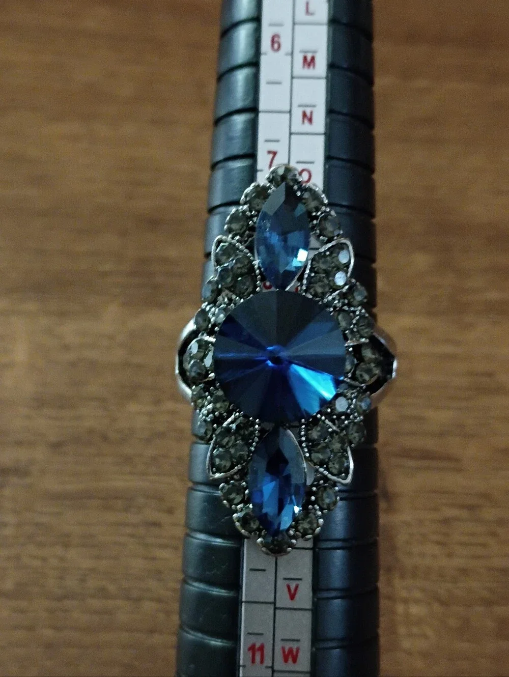 N/A elegant blue